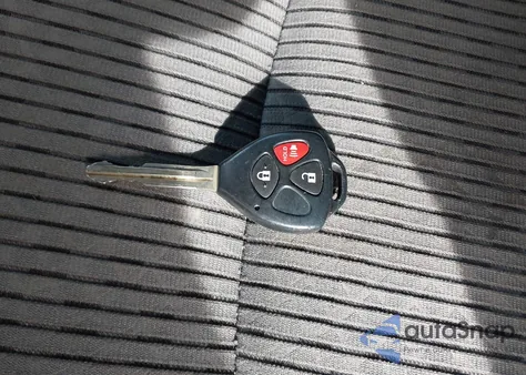 2018 Toyota 4Runner Sr5 z USA, uszkodzony, nr VIN JTEBU5JR0J5568062